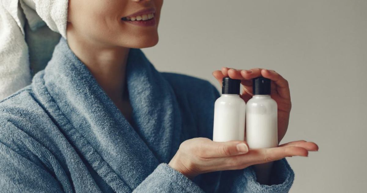 Shampoo for Hair Growth vs Hair Tonic for White Hair: Which One Actually Fixes Your Concern?